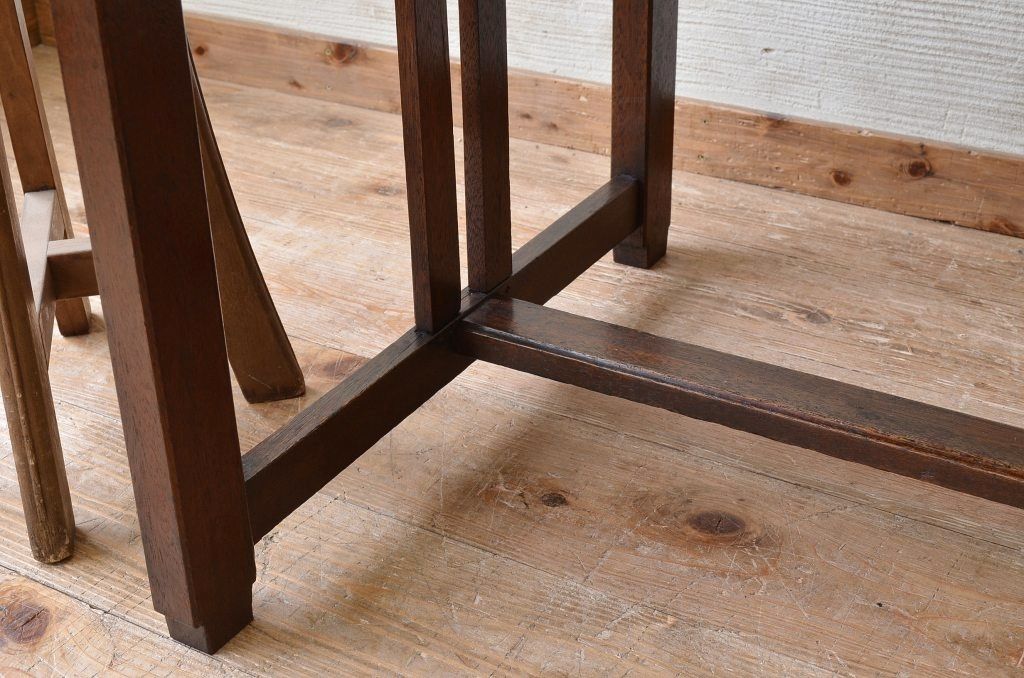 アンティーク家具　古い木のシンプルなアンティーク平机(テーブル)