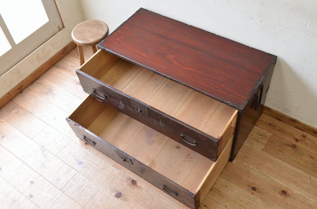 アンティーク家具　ジャンク品!使い込まれた時代箪笥ローボード(ローチェスト)