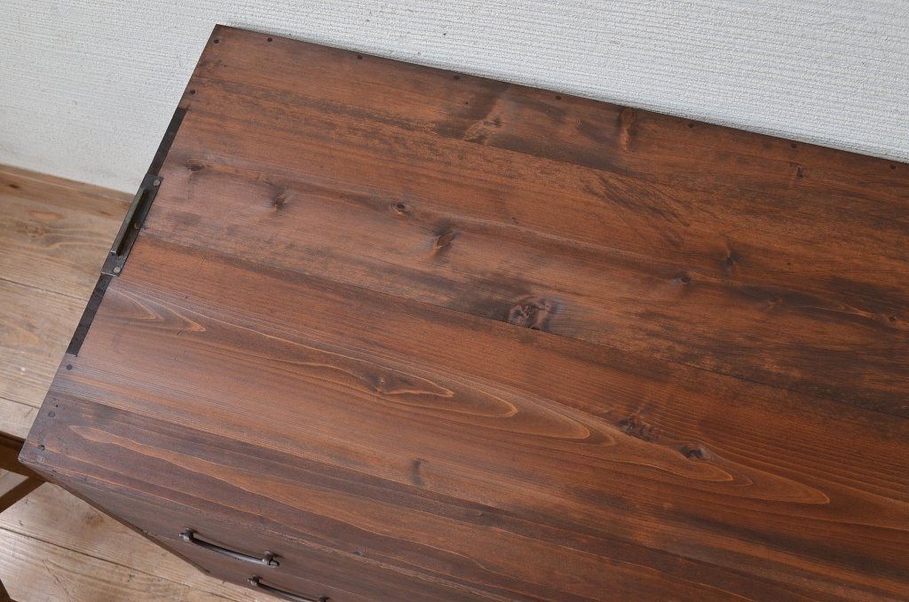 アンティーク家具　☆古い桐材の二段重ね箪笥(桐箪笥、桐たんす)