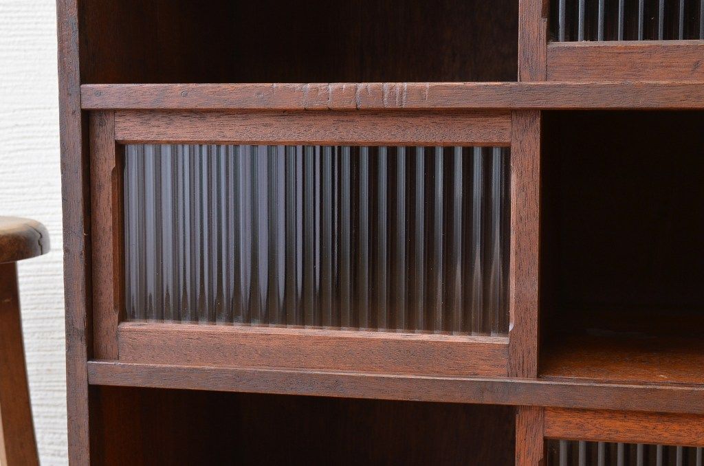アンティーク家具　珍品!変わり型アンティーク収納棚