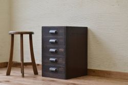 アンティーク家具　使い込まれたアンティーク小引き出し