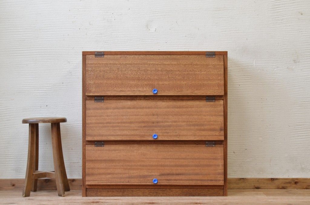 アンティーク家具　古材を使って製作したパタパタ収納棚3　(下駄箱)