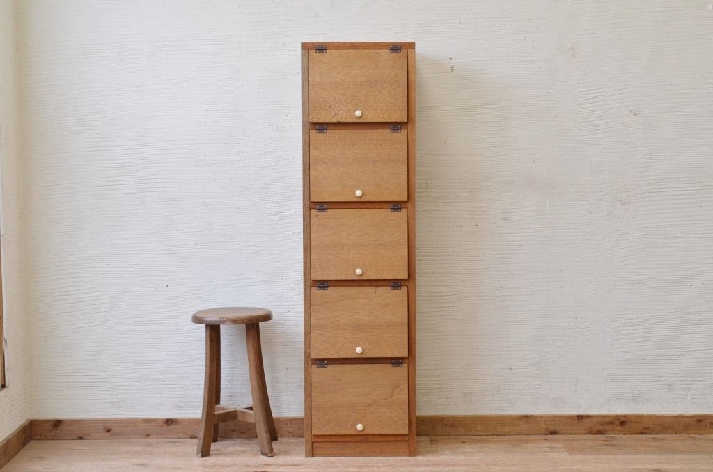 アンティーク家具　古材を使って製作したパタパタ収納棚4　(下駄箱)