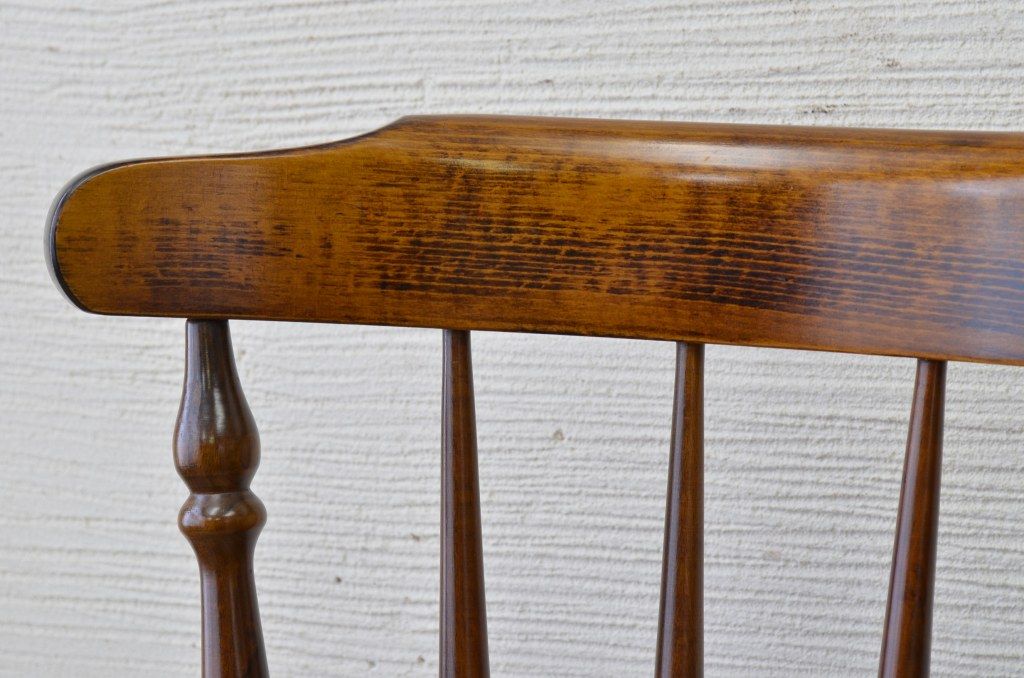 中古　メーカー不明作りの良いスティックバックチェア2脚