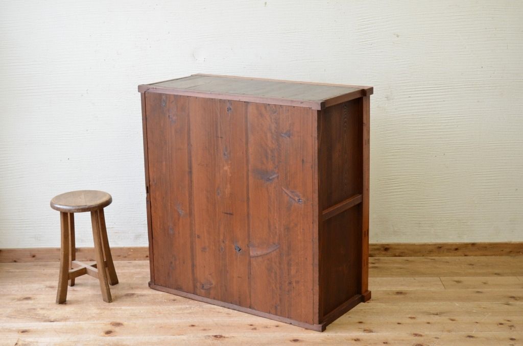アンティーク家具　前面欅!上質な結霜ガラス収納棚(食器棚)