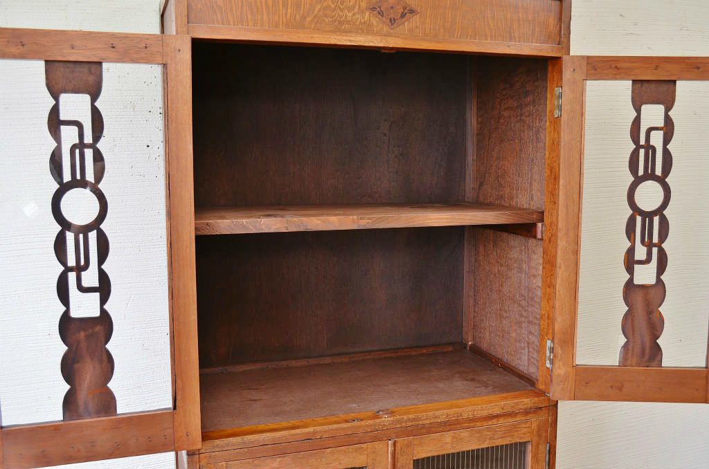 アンティーク家具　☆素敵なデザイン!二段重ねアンティーク収納棚(食器棚)
