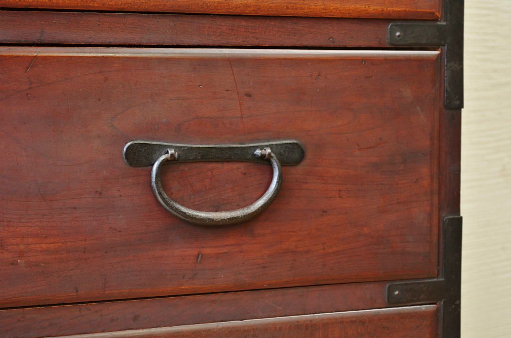 アンティーク家具　☆古民具　骨董　古い欅材の二段重ね時代箪笥
