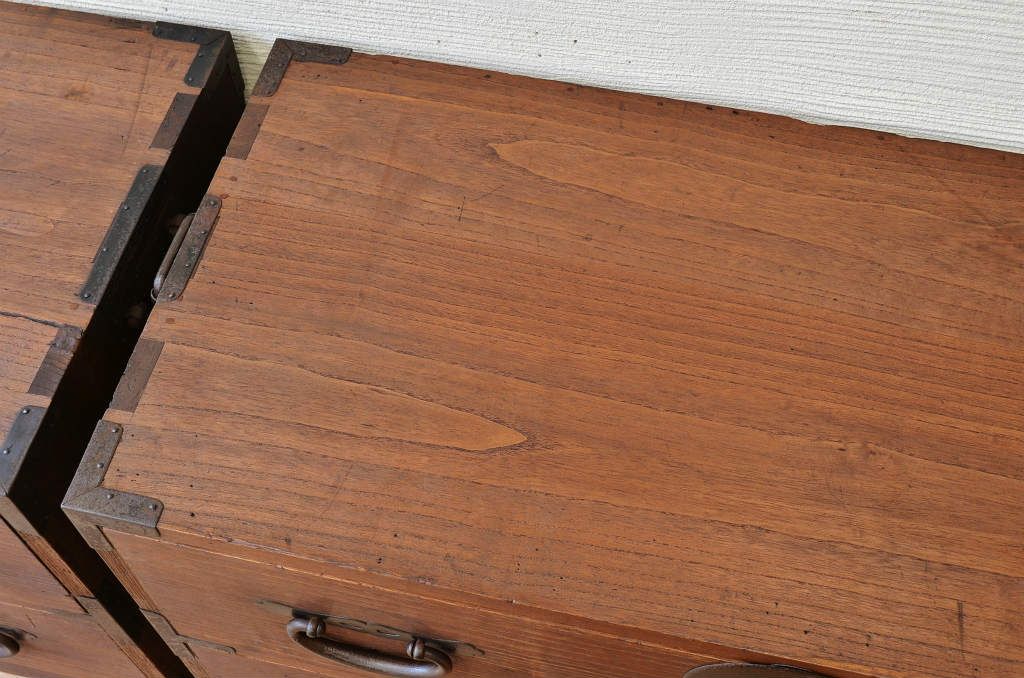 アンティーク家具　☆古民具　骨董　二段重ねシンプルな時代箪笥