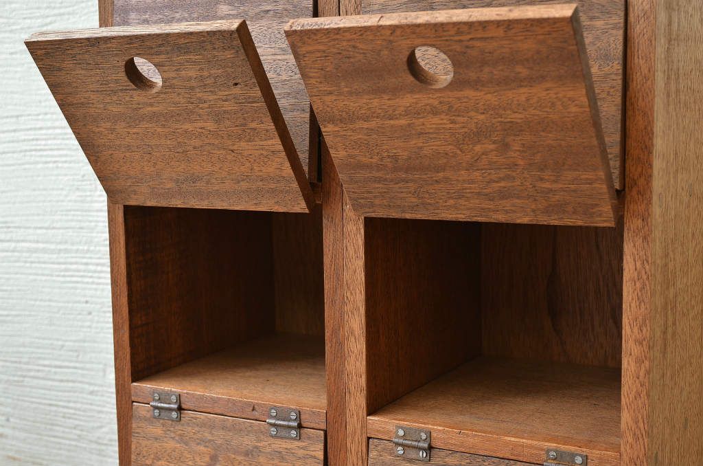 アンティーク家具　古材で製作したパタパタ収納棚2個セット