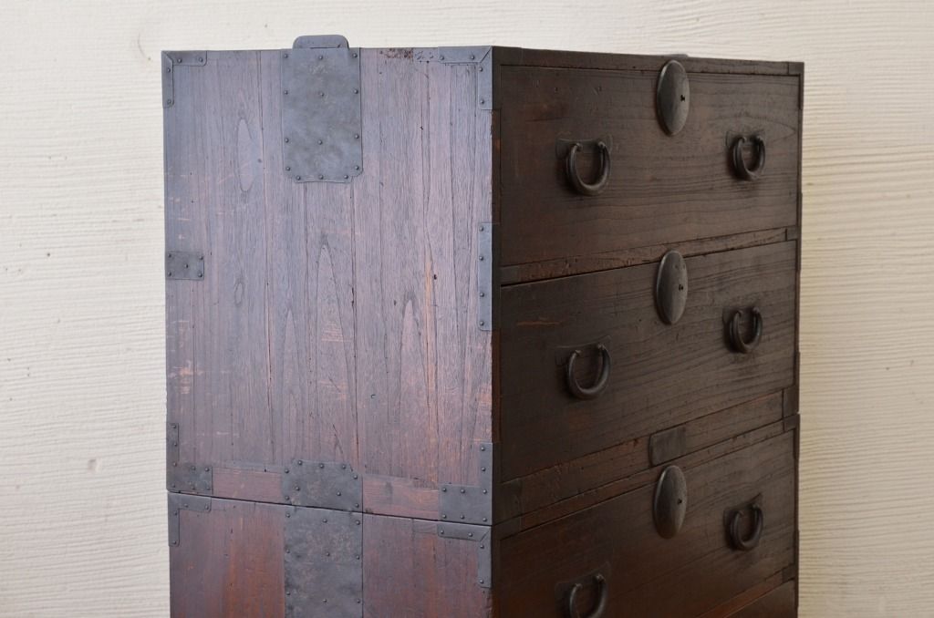 アンティーク家具　☆素敵な雰囲気!古い木の二段重ね時代箪笥