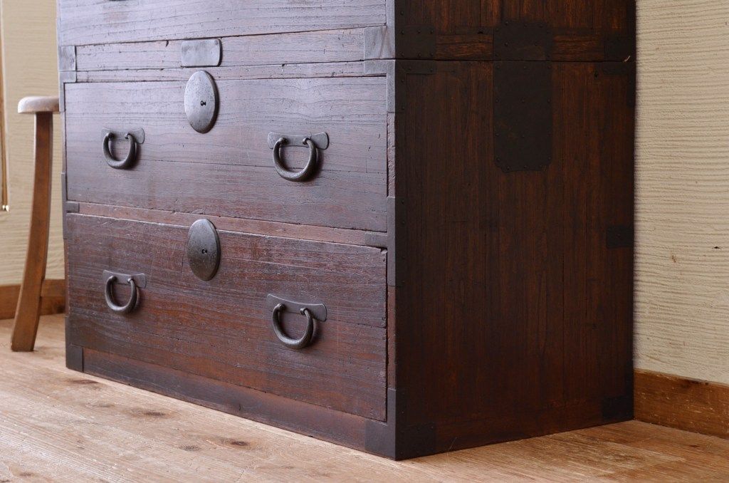 アンティーク家具　☆素敵な雰囲気!古い木の二段重ね時代箪笥