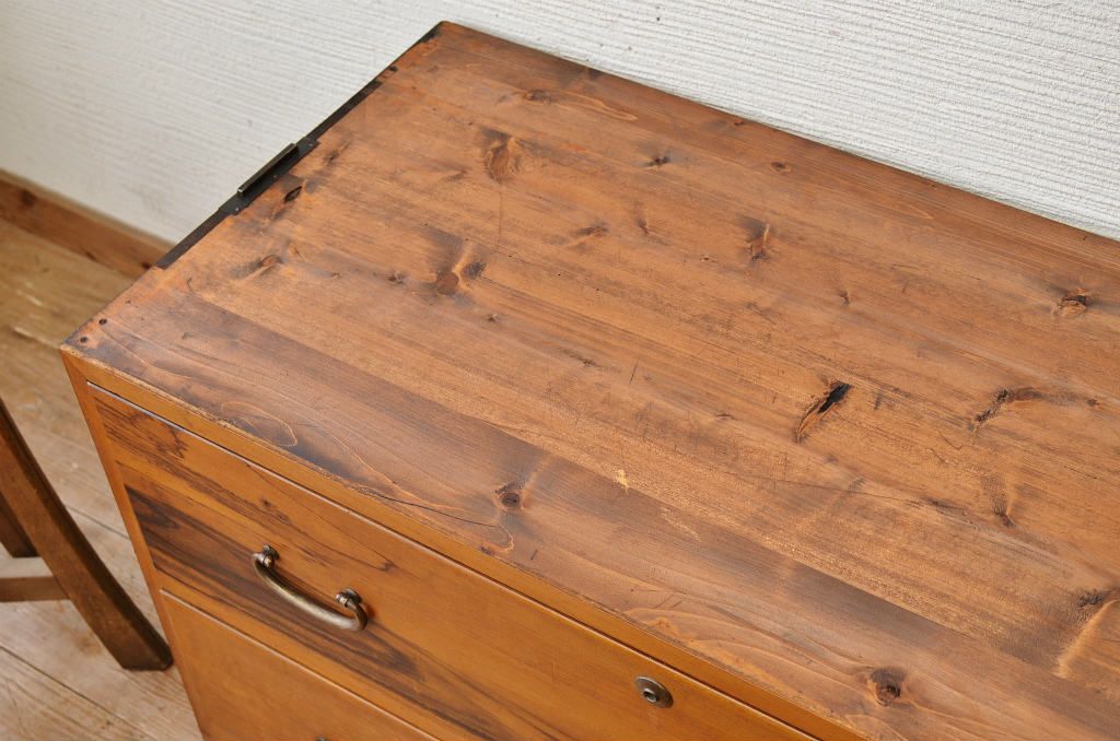 アンティーク家具　◇古民具　骨董　三段重ね前黒柿時代箪笥