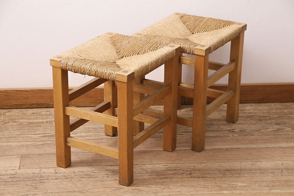 ヴィンテージ　松本民芸家具　初期モデル　ラッシ座面がおしゃれ!素朴な木肌が味わい深いスツール2脚セット(チェア、椅子、ビンテージ)(R-048689)