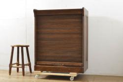 ラフジュ工房オリジナル　リメイク家具　明治期の松材が味わい深いパタパタ扉のリビングボード(下駄箱、収納棚、サイドボード)(1)