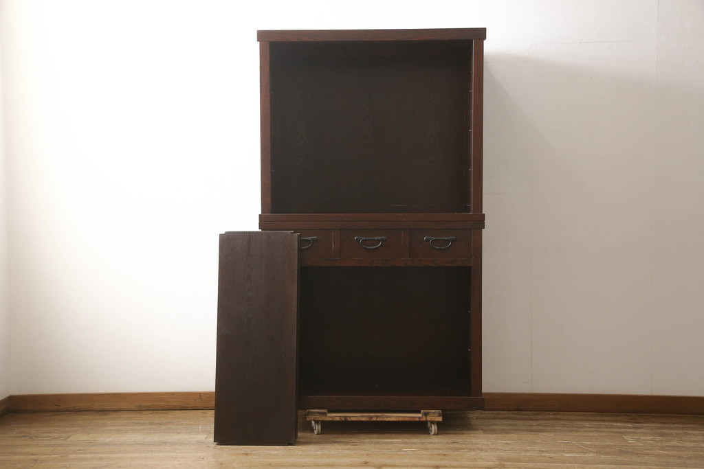 中古　美品　上質な和の空間を演出する二段重ね水屋箪笥(食器棚、茶タンス、キャビネット、収納棚、戸棚)(R-064353)