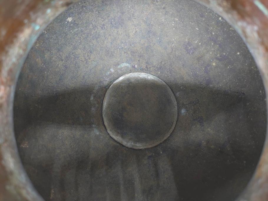 時代物　古銅　斑紫銅　盛上　双鯉文　優雅に泳ぐ鯉の装飾が印象的な花瓶(高岡銅器?、花器、花生、花入、壷、壺、在銘、作家物)(R-077928)
