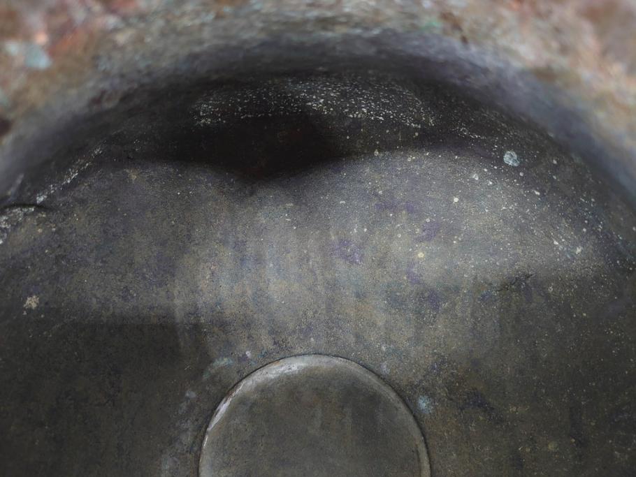 時代物　古銅　斑紫銅　盛上　双鯉文　優雅に泳ぐ鯉の装飾が印象的な花瓶(高岡銅器?、花器、花生、花入、壷、壺、在銘、作家物)(R-077928)