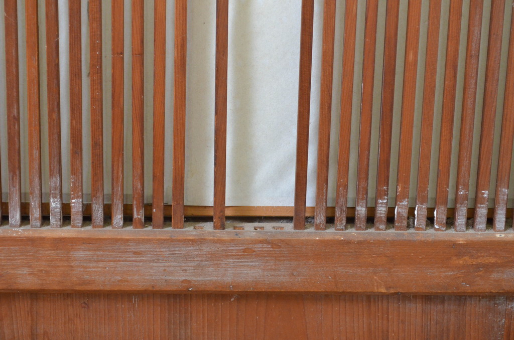 アンティーク建具　高級品　上質な和の空間づくりにおすすめの裏障子付き万本格子戸4枚セット(ガラス帯戸、引き戸)(R-064307)