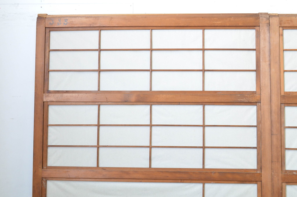 アンティーク建具　高級品　上質な和の空間づくりにおすすめの裏障子付き万本格子戸4枚セット(ガラス帯戸、引き戸)(R-064307)