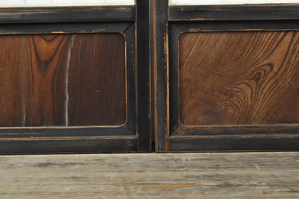 アンティーク建具　腰板欅(ケヤキ)材　木色のコントラストが凛とした雰囲気を醸し出す障子戸4枚セット(引き戸、建具)(R-059160)