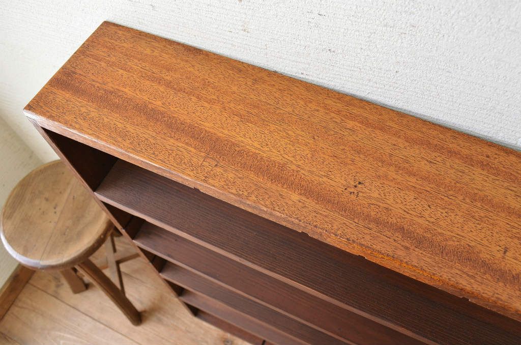 アンティーク家具　古い木の薄型アンティーク飾り棚(本棚、陳列棚)2