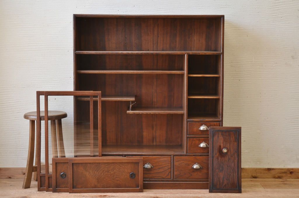 アンティーク家具　最高級!古い栗材と欅材の上質な茶箪笥(収納棚)