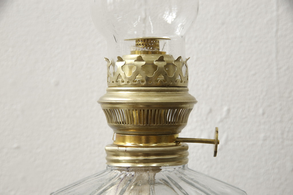 和製アンティーク　デッドストック品　巻芯14番　レトロな佇まいがお洒落な空間づくりに活躍するオイルランプ(灯油ランプ、卓上ランプ)(R-059641)