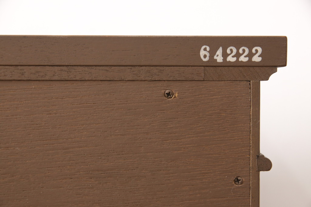 中古　DREXEL HERITAGE(ドレクセルヘリテイジ)　Triune(トライユン)　優雅な佇まいが魅力のクリデンザキャビネット(クレデンザ、サイドボード、リビングボード)(定価約66万円)(R-054492)