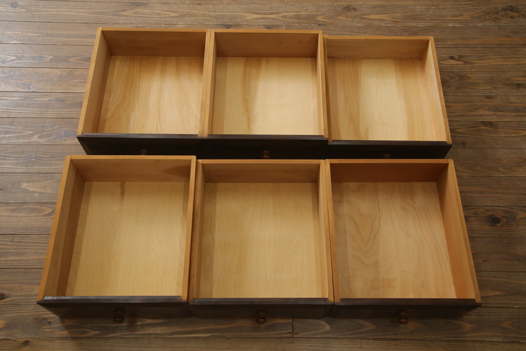 中古　松本民芸家具　シンプルな作りで合わせやすいD型小物整理箪笥(縦型チェスト、引き出し、収納タンス)(定価約27万円)(R-052013)