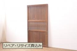 【オーダー建具実例/セミオーダー家具実例】アンティークの格子戸2枚に高品質リペアを施し、他2枚はアンティーク格子戸を参考に再現製作。引き手とネジ締りタイプの鍵を取り付け、ご希望のクリアガラス、すりガラスを組み入れました。黒よりのこげ茶に着色し、上品な和の雰囲気に。(引き戸、建具)