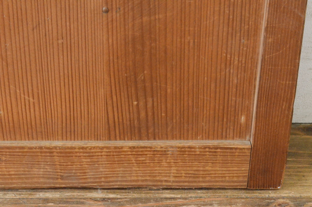 アンティーク建具　縦でも横でも使えるマス目(升目)格子の小さな扉1枚(窓、木製戸)(R-065343)