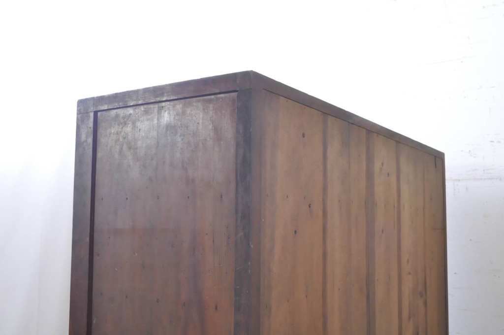 和製アンティーク　シンプルなデザインの二段重ね収納棚(キャビネット、戸棚、食器棚、飾り棚、店舗什器、本箱、ブックケース)(R-068991)
