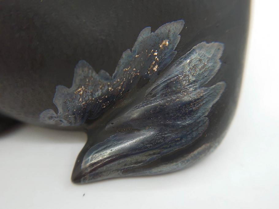 上手物　明治金工師　磯崎美亜　瞳銀製　高さ 約26cm　重量 約1.96kg　しなやかな鹿の造形が見事な置物(海野美盛門下、シカ、共箱付き、台付き)(R-078766)
