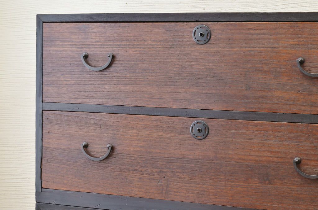 アンティーク家具　☆モダンな二段重ね時代箪笥