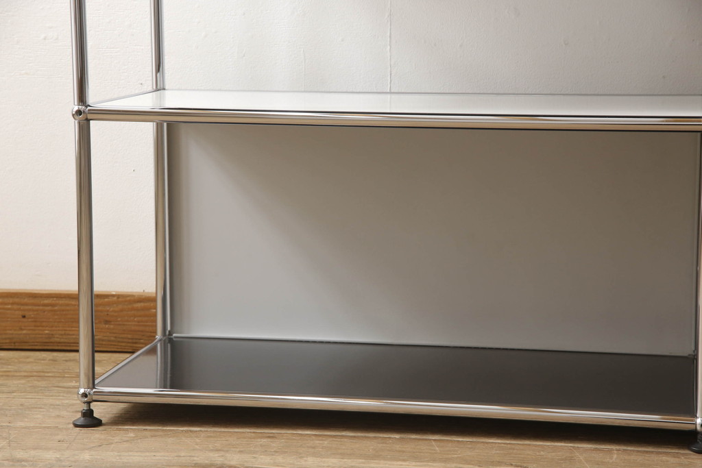 中古　USMハラー(USM Haller)　美しくシンプルなデザインが目を引く鉄製キャビネット(定価約21万円)(オープンラック、飾り棚)(R-063881)