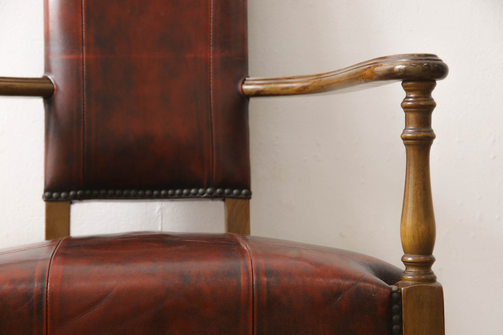 中古　バロッサバレンティ(VARO,S.A. VALENTI)　優美なシルエットが目を引くカクトワール・チェア(椅子、ダイニングチェア、アームチェア)(定価約20万円)(R-064903)