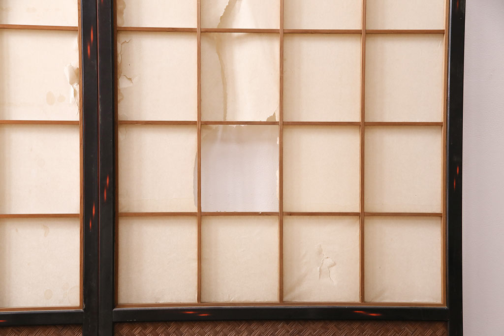 アンティーク建具　昭和初期　漆塗り　希少!腰板の凝ったつくりが魅力の障子戸2枚セット(引き戸、建具)(R-049518)