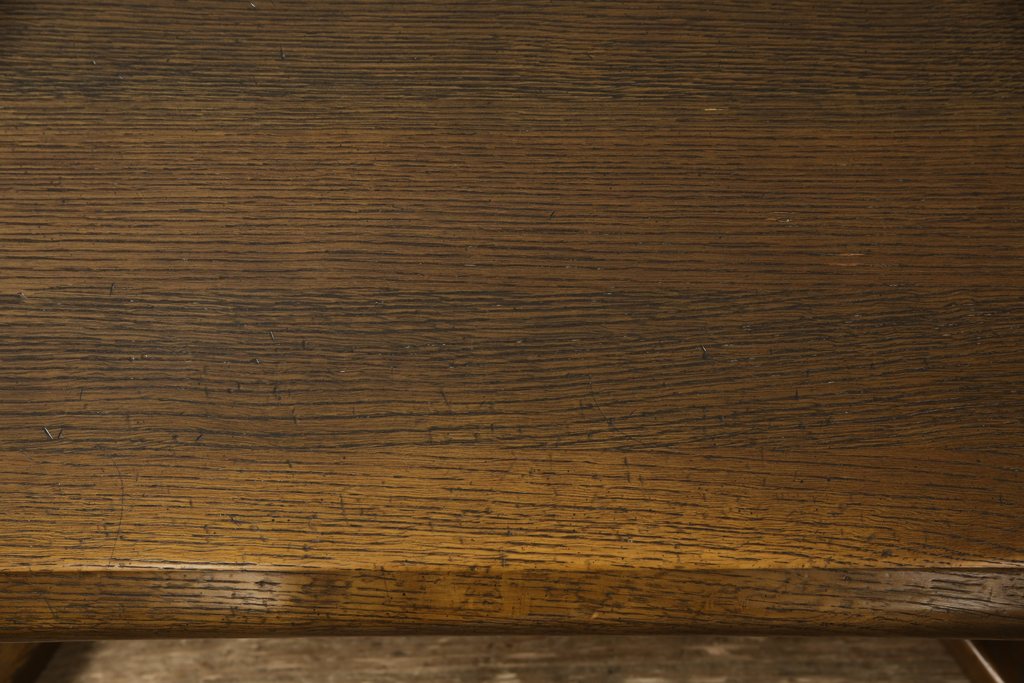中古　美品　飛騨産業　キツツキ　PROVINCIAL(プロヴィンシャル・プロビンシャル)シリーズ　丸みのあるデザインがかわいらしいセンターテーブル(定価約28万円)(ローテーブル、リビングテーブル)(R-059235)