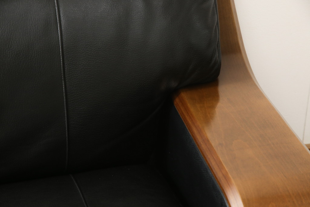中古　美品　富士ファニチア(富士ファニチュア、フジファニチュア、FUJI FURNITURE、富士ファニチャー)　本革製三人掛けソファ(3Pソファ)(R-049900)