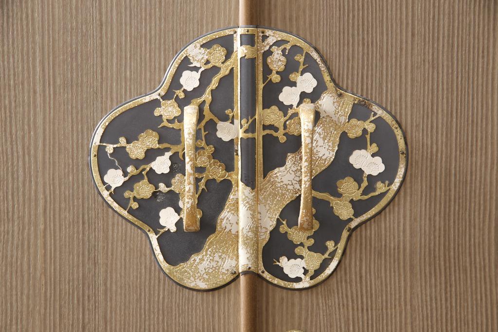 中古　超美品　伝統工芸士・土田耕一作　美しい梅の飾り金具が上品さを漂わせる加茂総桐箪笥(定価約150万円)(総桐たんす、桐タンス、着物箪笥、和タンス)(R-052782)