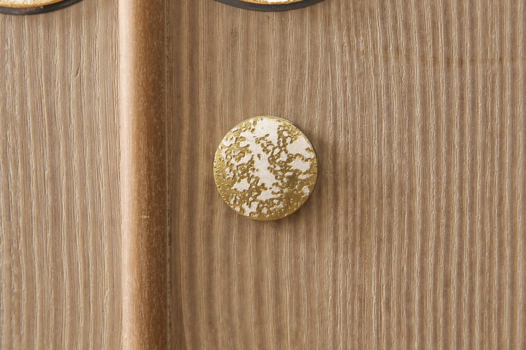 中古　超美品　伝統工芸士・土田耕一作　美しい梅の飾り金具が上品さを漂わせる加茂総桐箪笥(定価約150万円)(総桐たんす、桐タンス、着物箪笥、和タンス)(R-052782)