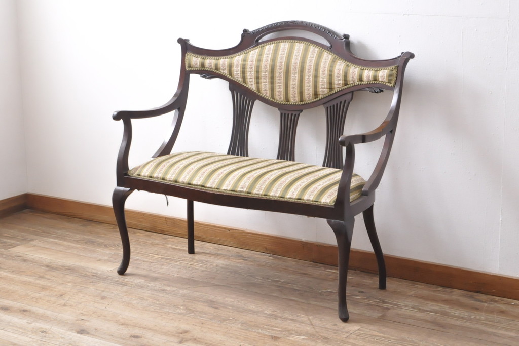 イギリスアンティーク 細身のデザインがエレガントで美しい2人掛けソファ(セティ、ベンチ、長椅子、二人掛けソファ)(R-054517) | ラフジュ工房