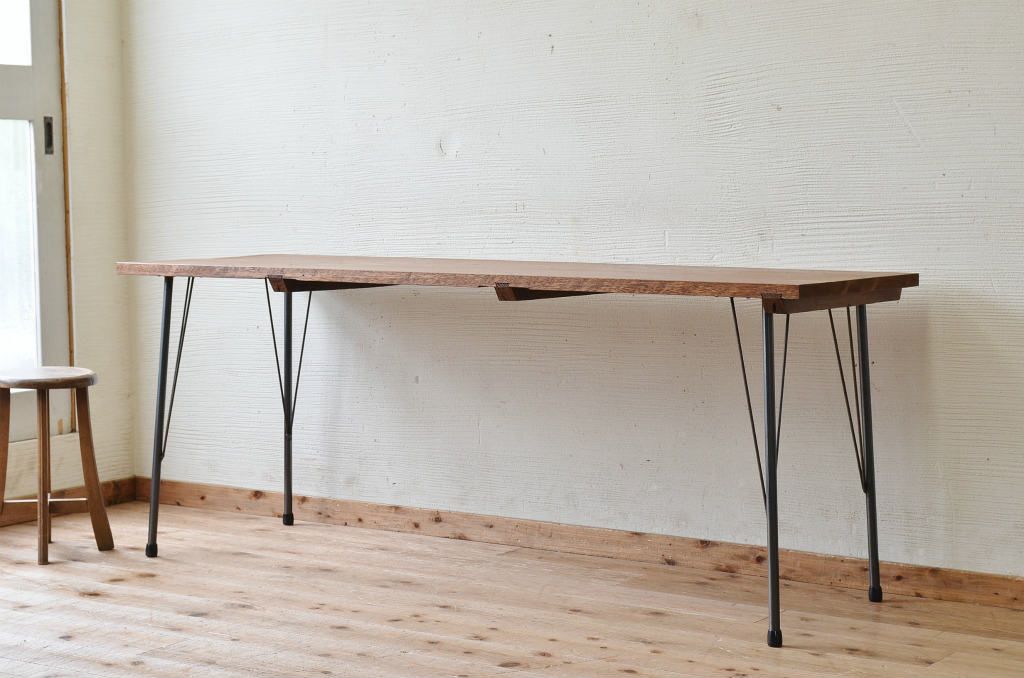 アンティーク家具　☆天板一枚板!鉄脚の大振りなテーブル(作業台、机)1