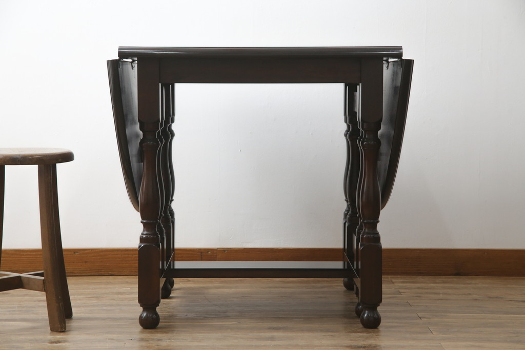中古　美品　松本民芸家具　M型　洗練されたデザインが魅力的な楕円バタフライ卓(I)(エクステンションテーブル、バタフライテーブル、食卓、ダイニングテーブル、2人掛け、4人掛け)(定価約35万円)(R-073714)