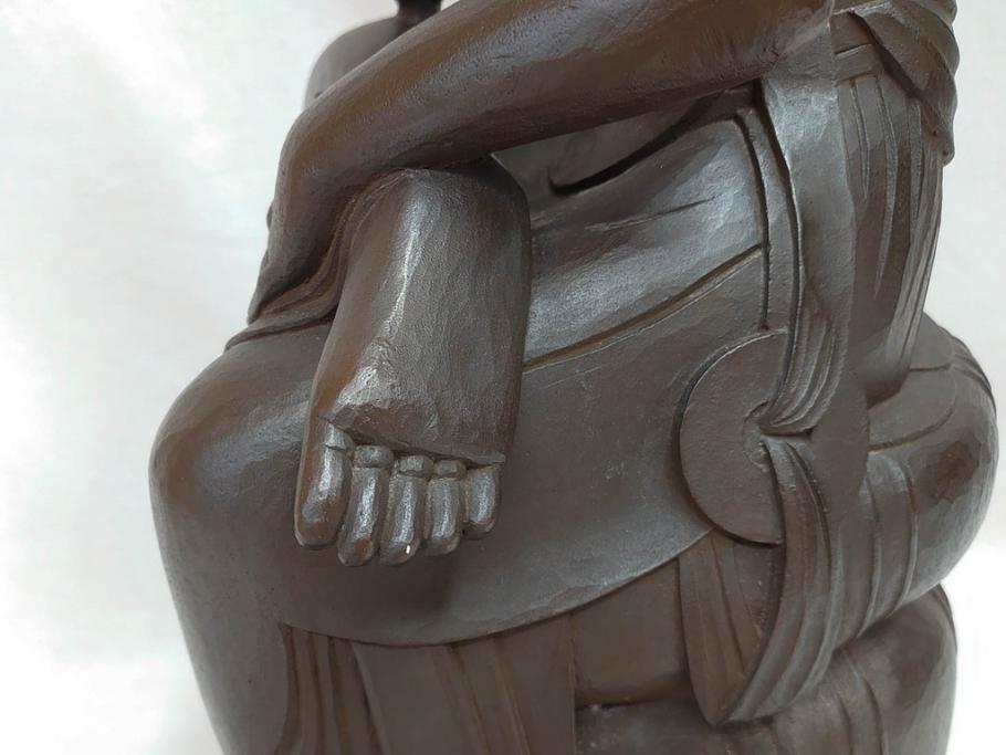 仏師　彫刻家　松久宗琳　弥勒菩薩半跏思惟像　高さ約60.5cm　重量約15.66kg　細部まで丁寧につくり込まれた重厚感のあるブロンズ像(仏像、置物、オブジェ)(R-073031)