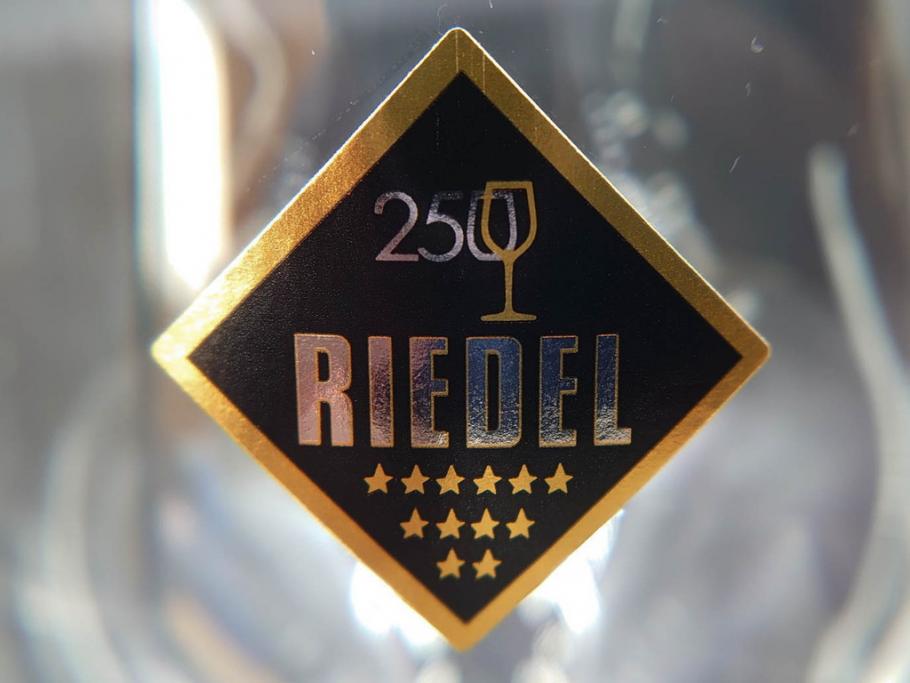 未使用品　オーストリア　RIEDEL(リーデル)　ヴィノム　250周年記念　ピノ・ノワール　ネッビオーロ　上品な佇まいが魅力のグラス4客セット(ワイン、箱付き)(R-073036)