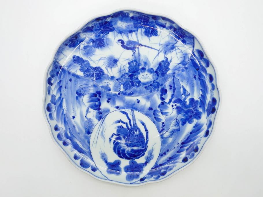 明治期　伊万里　染付　輪花型　約38cm　1尺2寸　丹念に絵付けされた花鳥や海老の図が見事な大皿(尺皿、陶器、エビ、海老、えび、風景、花鳥図、山水図、和食器、和皿、一尺二寸)(R-078890)