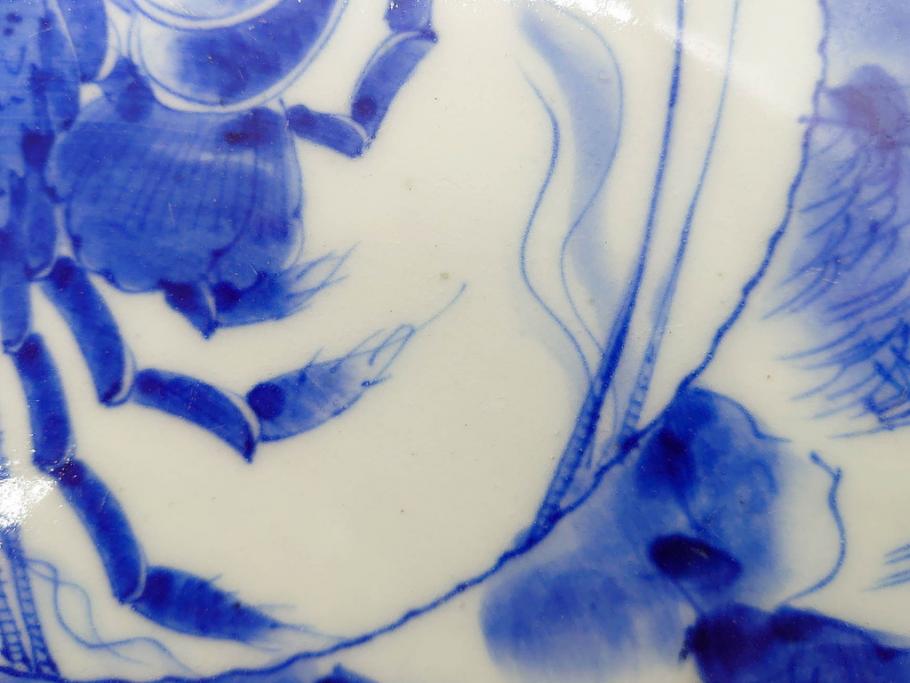 明治期　伊万里　染付　輪花型　約38cm　1尺2寸　丹念に絵付けされた花鳥や海老の図が見事な大皿(尺皿、陶器、エビ、海老、えび、風景、花鳥図、山水図、和食器、和皿、一尺二寸)(R-078890)