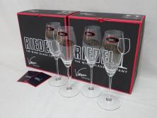 未使用品　オーストリア　RIEDEL(リーデル)　ヴィノム　エクストリーム　美しいフォルムが気品漂うグラス4客セット(シャンパーニュ、箱付き)(R-073038)