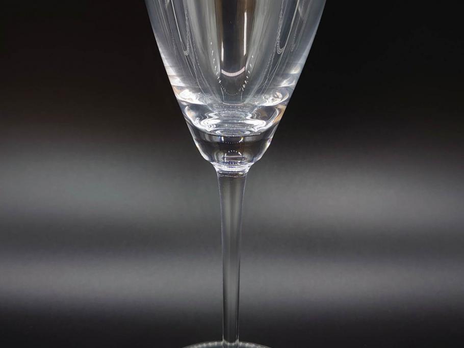 未使用品　オーストリア　RIEDEL(リーデル)　ヴィノム　エクストリーム　美しいフォルムが気品漂うグラス4客セット(シャンパーニュ、箱付き)(R-073038)